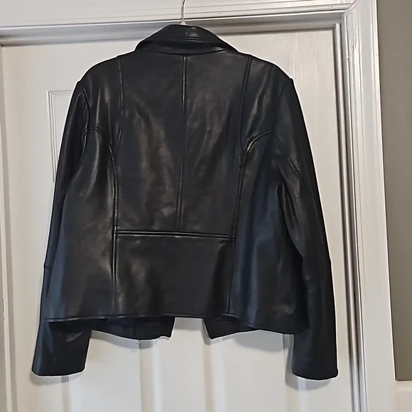 Bagatelle Women's Black Leather Jacket - Picture 3 of 7